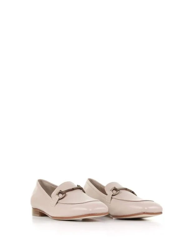 Leather loafer with horsebit detail